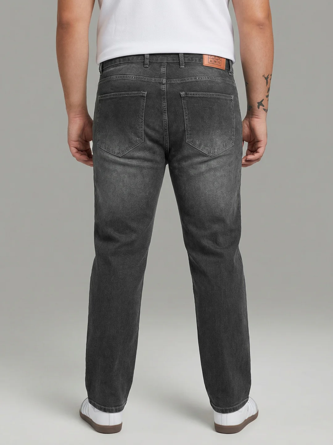 Plus Men's Grey Relaxed Fit Washed Denim Jeans Non-Stretchable - Image 3