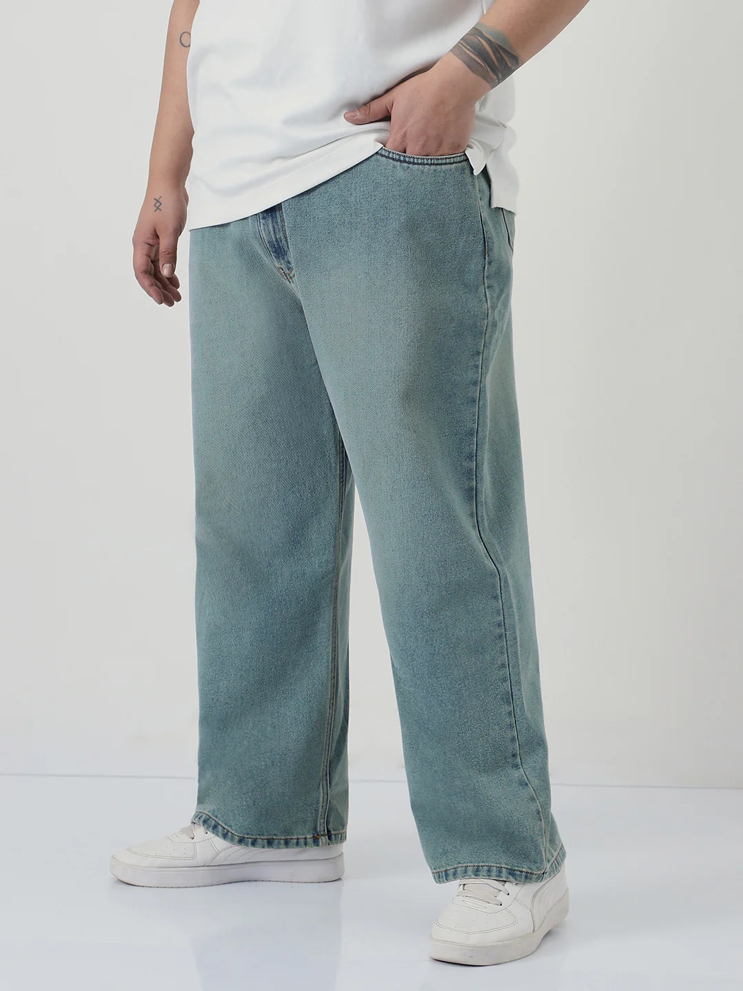 Plus Men's Ice Blue Loose Baggy Fit Heavy Washed Jeans Non-Stretchable - Image 2