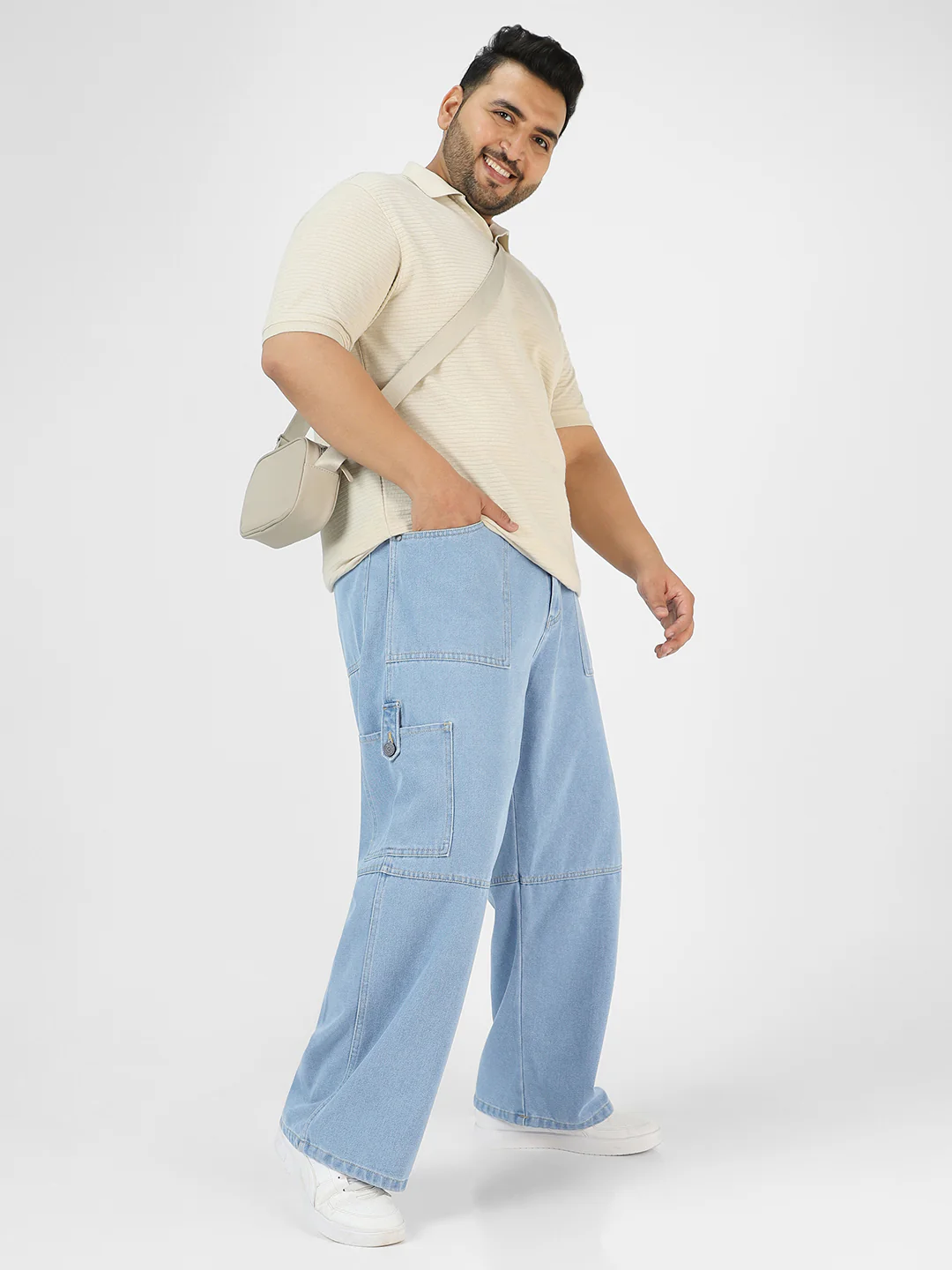 Plus Men's Ice Blue Loose Baggy Fit Washed Cargo Jeans with 6 Pockets Non-Stretchable - Image 4