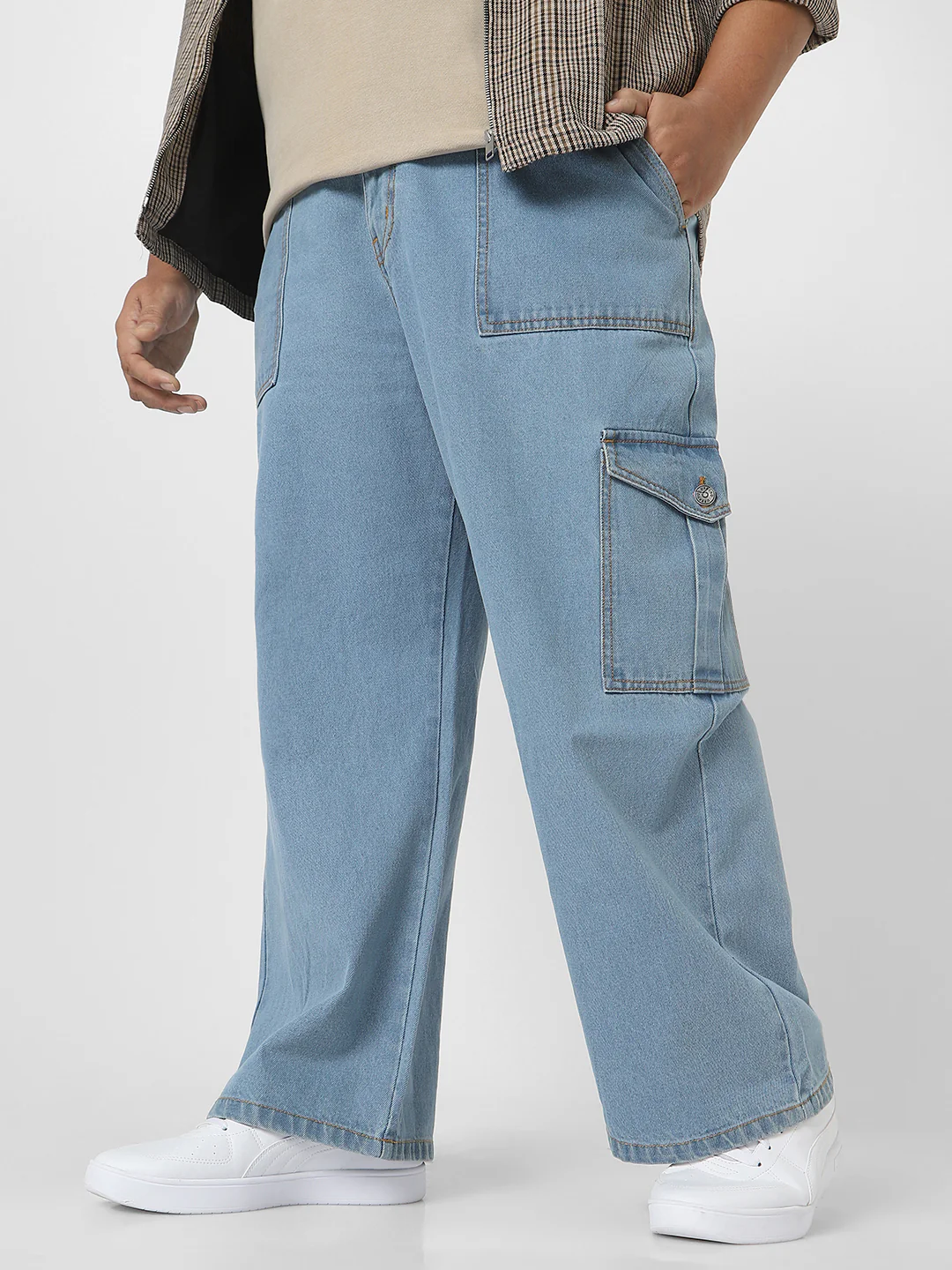 Plus Men's Ice Blue Loose Fit Cargo Jeans with 6 Pockets Non-Stretchable - Image 2