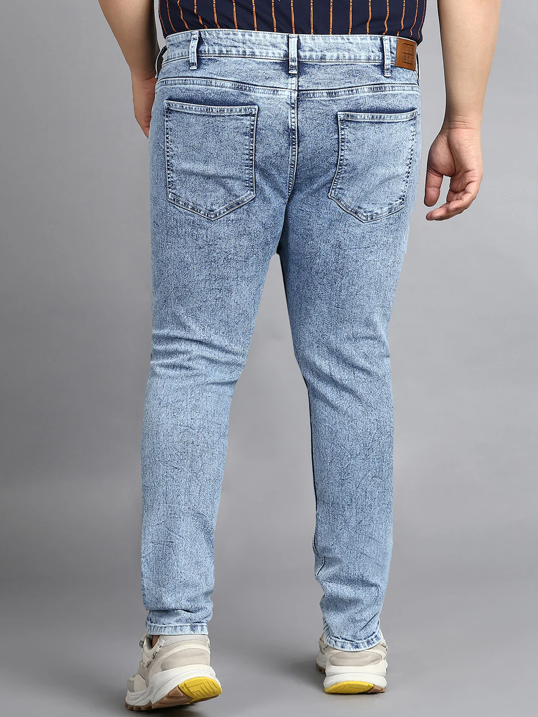Plus Men's Ice Blue Regular Fit Washed Jeans Stretchable - Image 3