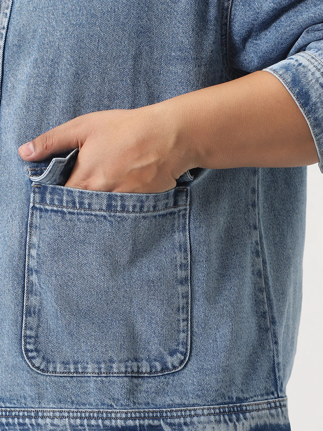 Plus Men's Ice Blue Relaxed Fit Full Sleeve Utility Denim Jacket - Image 6