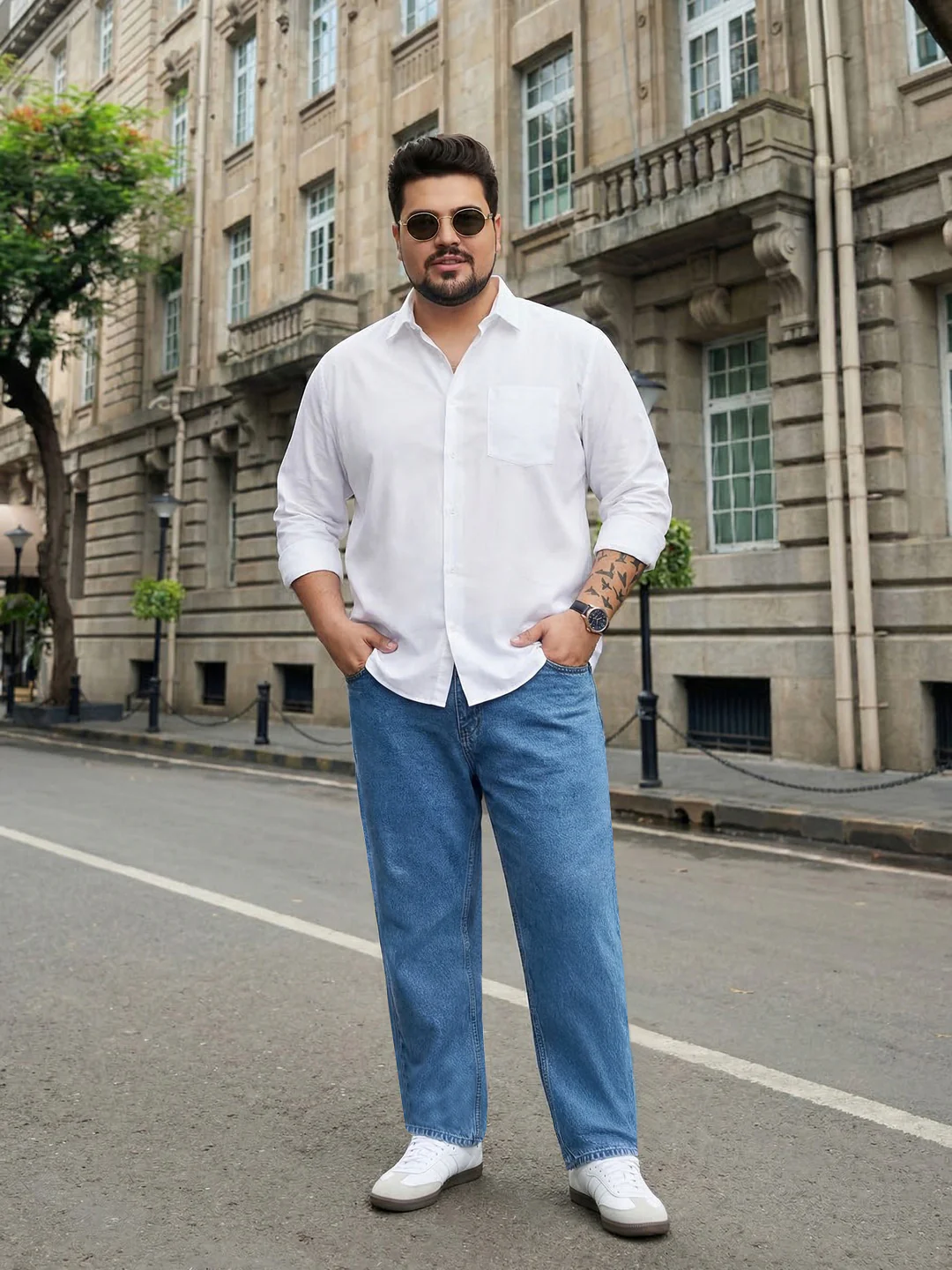 Plus Men's Ice Blue Relaxed Fit Washed Denim Jeans Non-Stretchable - Image 4