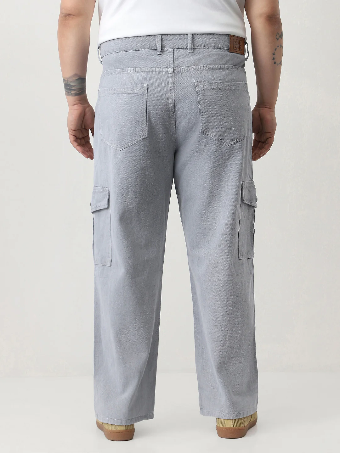Plus Men's Ice Grey Loose Fit Cargo Jeans with 6 Pockets Non-Stretchable - Image 4