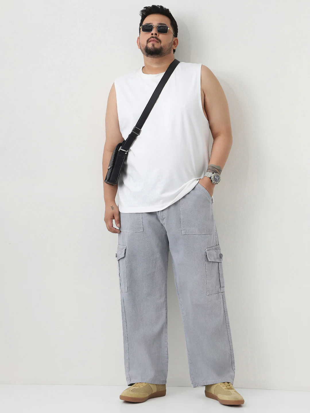 Plus Men's Ice Grey Loose Fit Cargo Jeans with 6 Pockets Non-Stretchable - Image 5