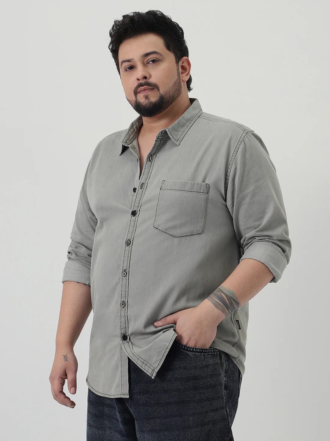 Plus Men's Ice Grey Regular Fit Full Sleeve Solid Denim Shirt - Image 2