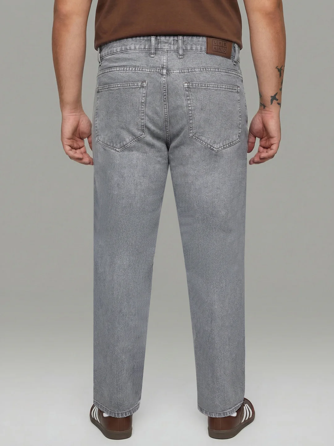 Plus Men's Ice Grey Relaxed Fit Washed Denim Jeans Non-Stretchable - Image 3