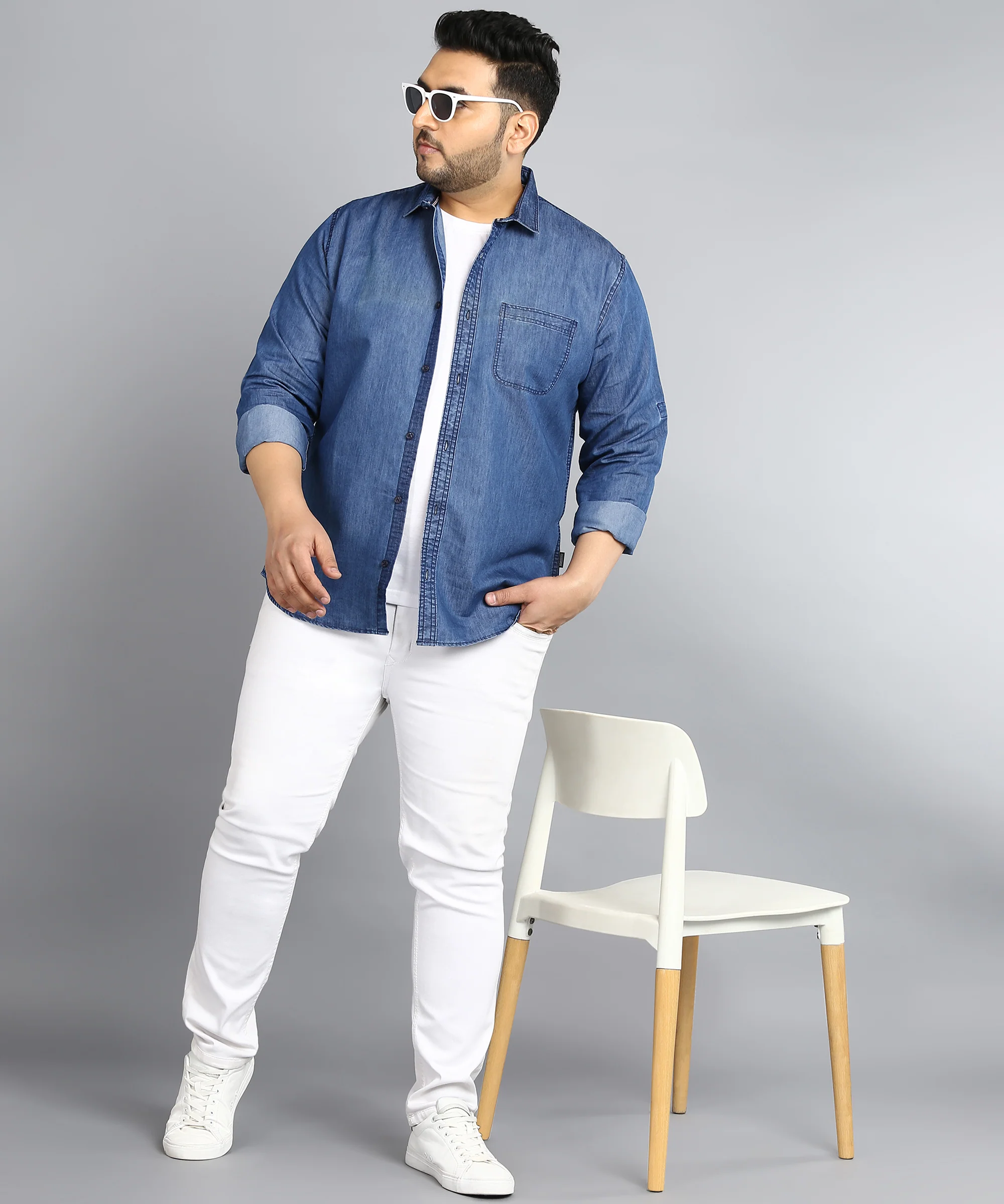 Plus Men's Light Blue Denim Full Sleeve Regular Fit Washed Casual Shirt - Image 4
