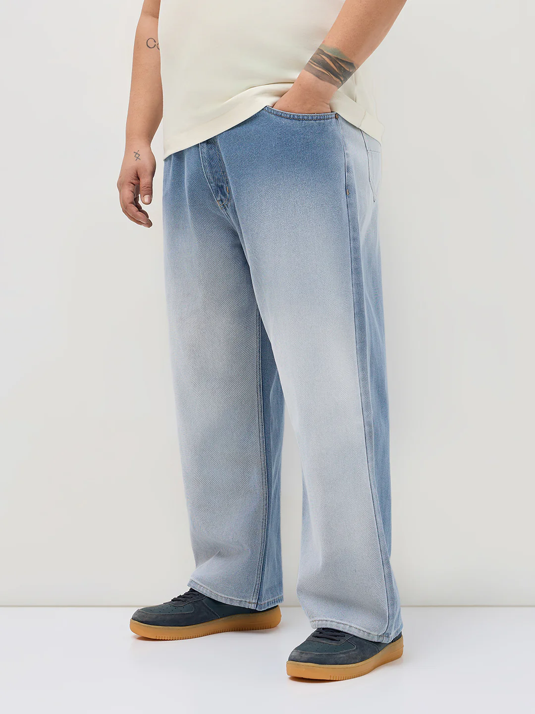 Plus Men's Light Blue Loose Baggy Fit Heavy Washed Faded Denim Jeans Non-Stretchable - Image 2