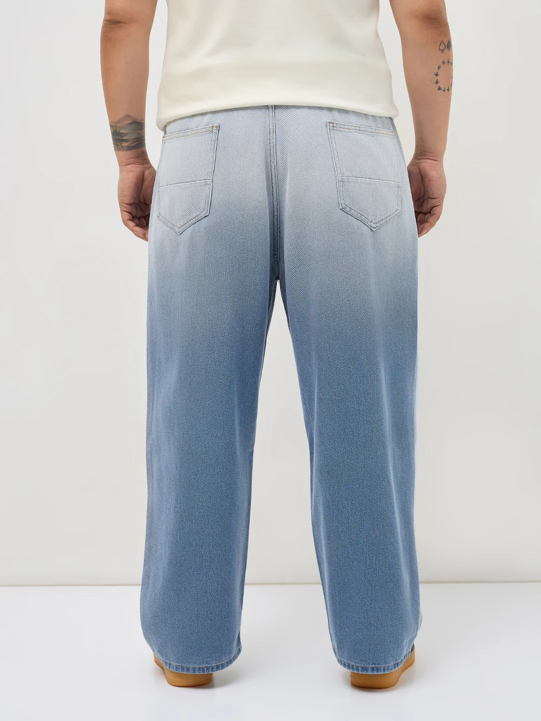 Plus Men's Light Blue Loose Baggy Fit Heavy Washed Faded Denim Jeans Non-Stretchable - Image 3