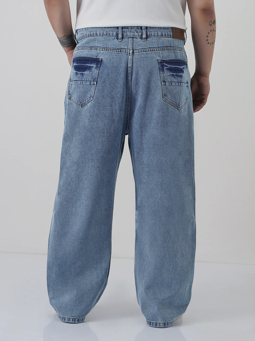 Plus Men's Light Blue  Loose Baggy Fit Washed Jeans Non-Stretchable - Image 3