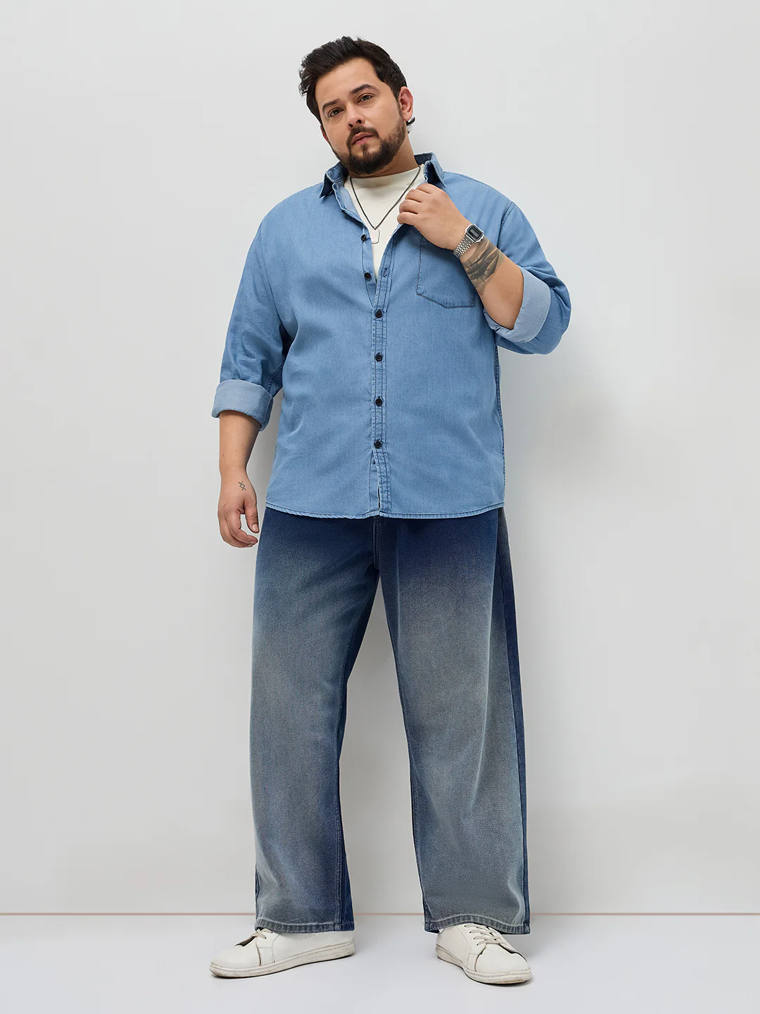 Plus Men's Light Blue Regular Fit Full Sleeve Solid Denim Shirt - Image 4