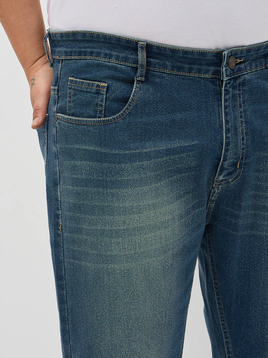 Plus Men's Light Blue Regular Fit Whisker Washed Yellow Tint Denim Jeans Stretchable - Image 5