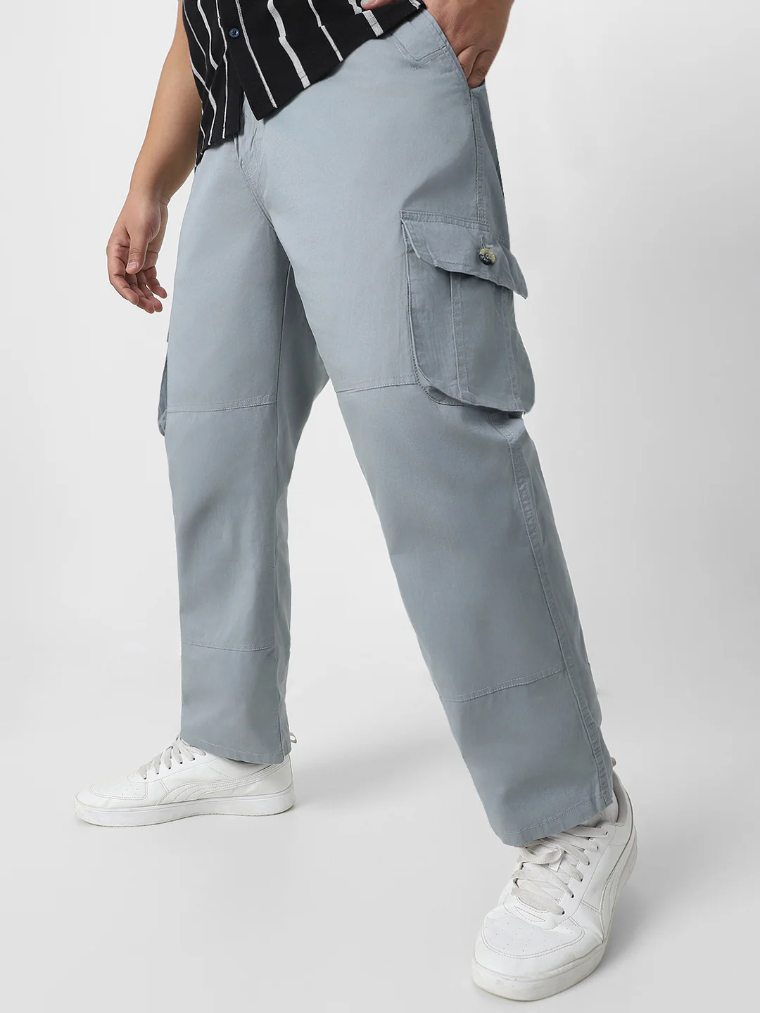 Plus Men's Light Blue Regular Fit Solid Cargo Chino Pant with 6 Pockets - Image 3
