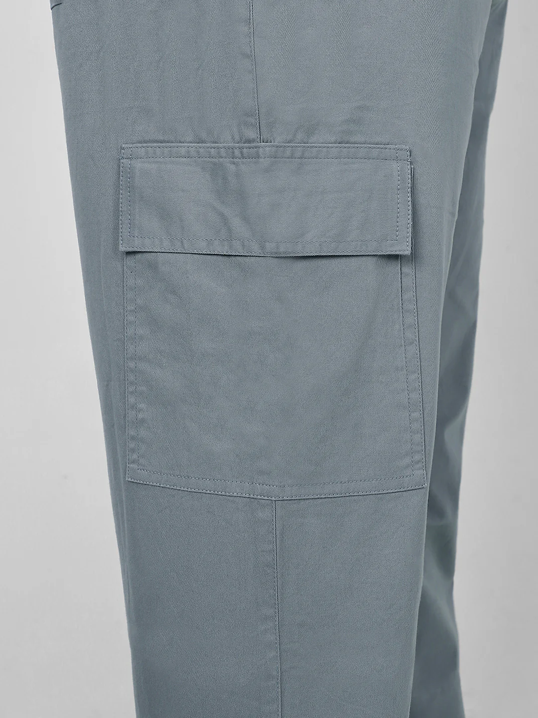Plus Men's Light Blue Regular Fit Solid Cargo Chino Pant with 6 Pockets Stretchable - Image 5