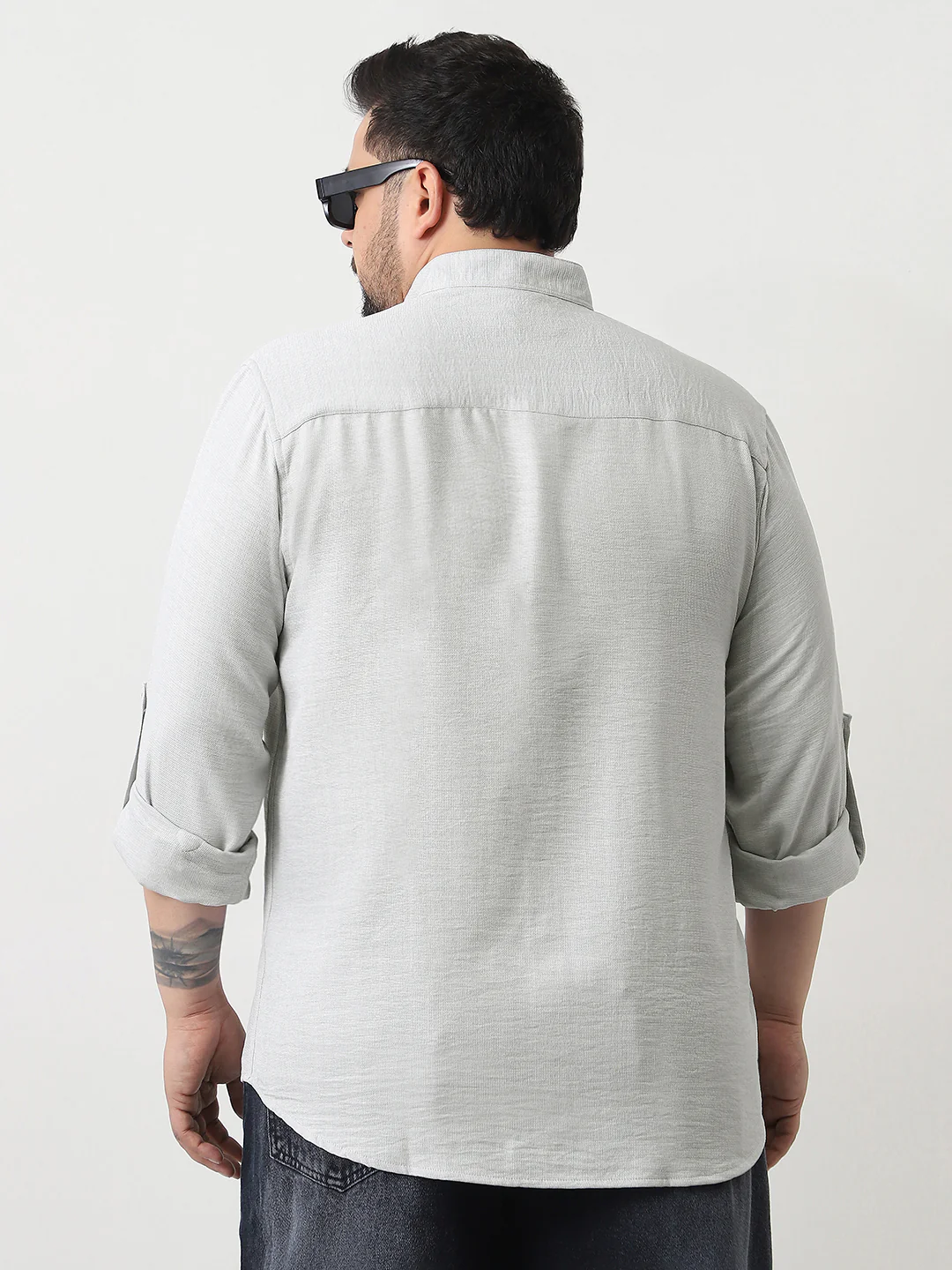 Plus Men's Light Grey Linen Blend Full Sleeve Relaxed Fit Mandarin Collar Casual Solid Shirt - Image 4