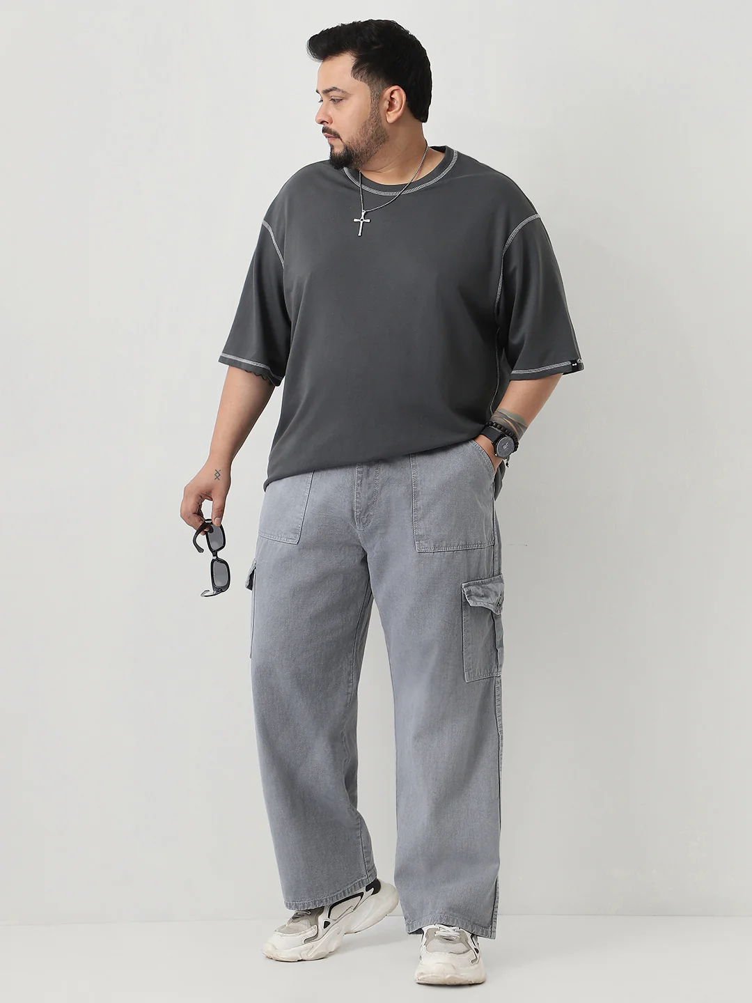 Plus Men's Light Grey Loose Fit Cargo Jeans with 6 Pockets Non-Stretchable - Image 5