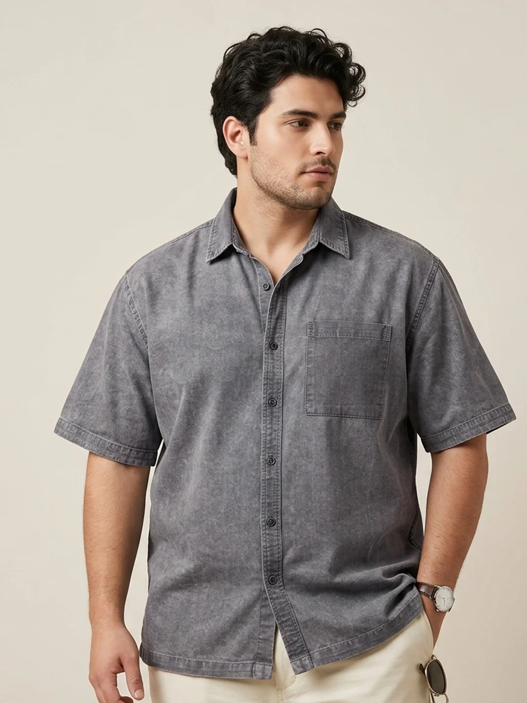 Plus Men's Light Grey Oversized Fit Half Sleeve Solid Casual Denim Shirt