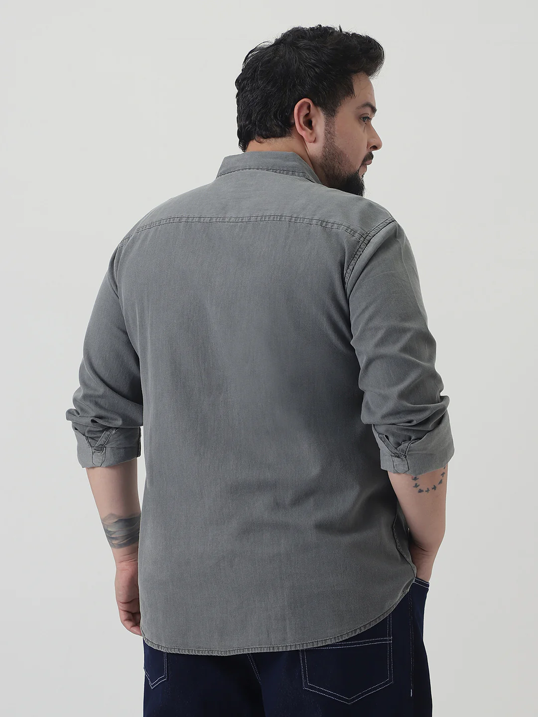 Plus Men's Light Grey Regular Fit Full Sleeve Solid Denim Shirt - Image 3