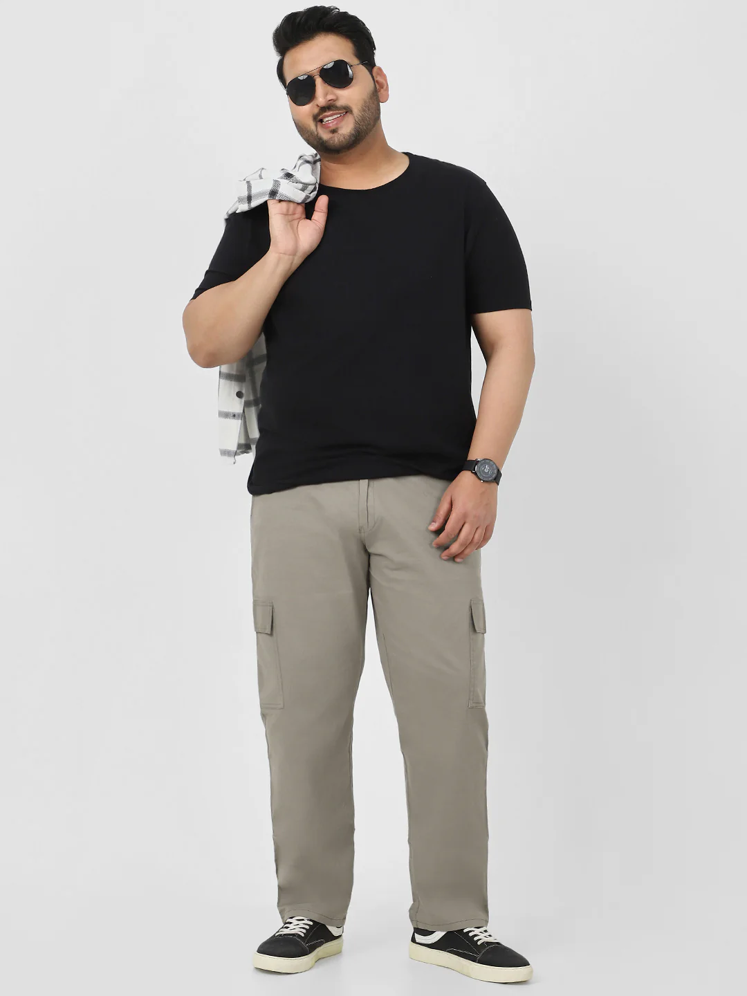 Plus Men's Light Grey Regular Fit Solid Cargo Chino Pant with 6 Pockets Stretchable - Image 4