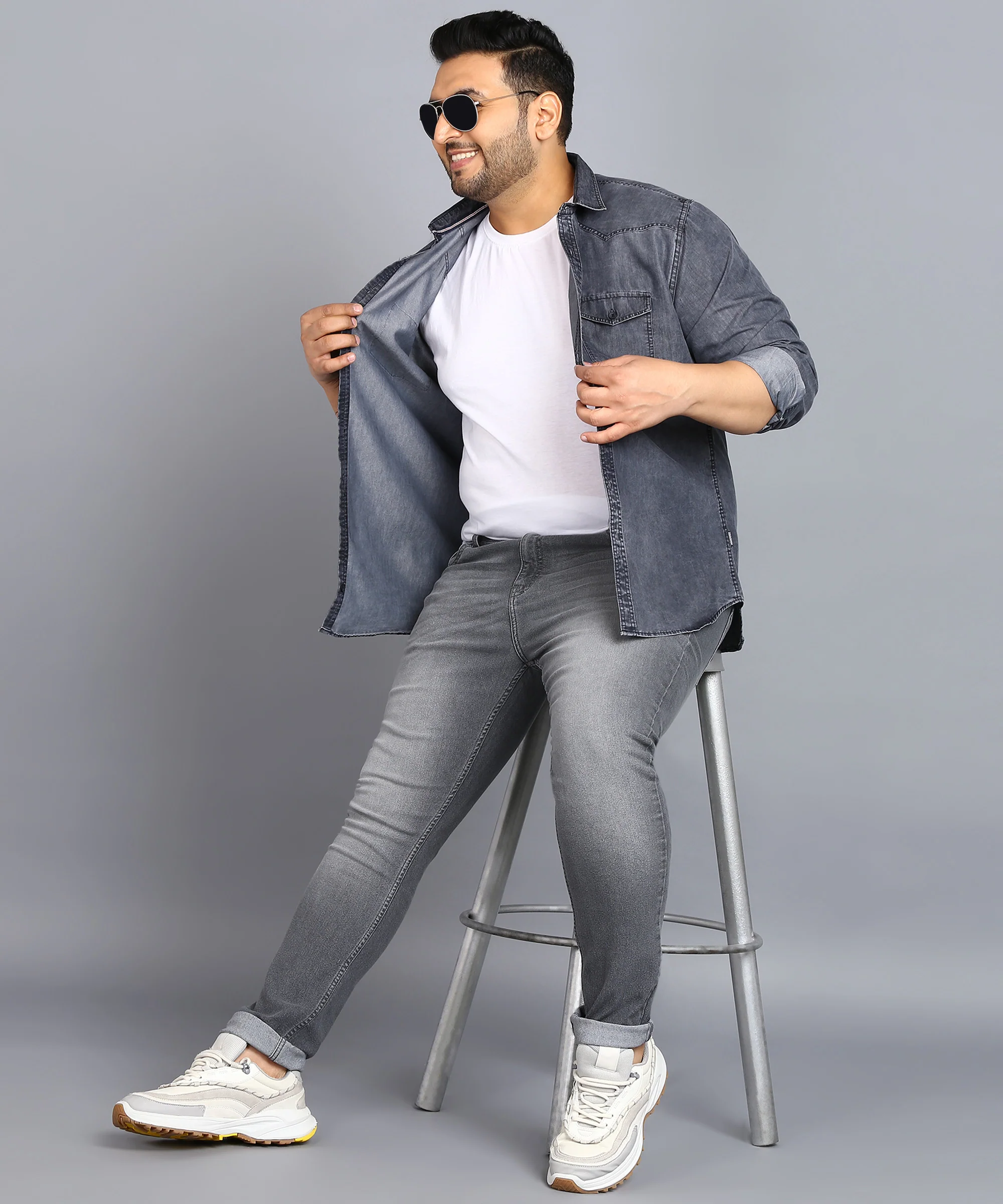 Plus Men's Light Grey Regular Fit Washed Jeans Stretchable - Image 4