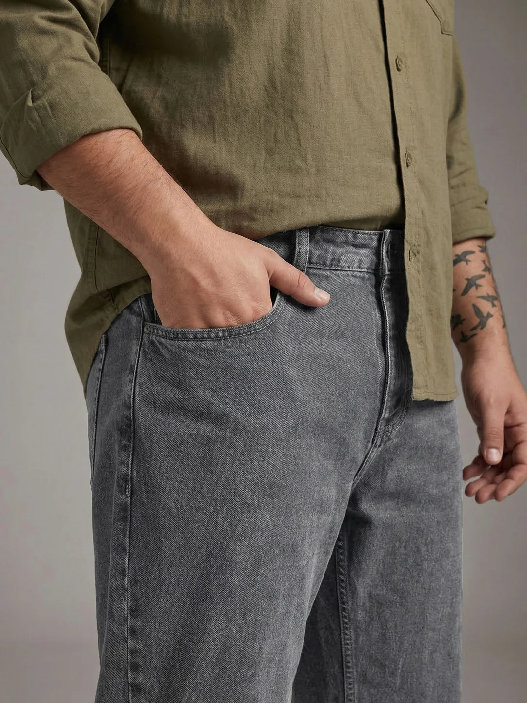 Plus Men's Light Grey Relaxed Fit Washed Denim Jeans Non-Stretchable - Image 5