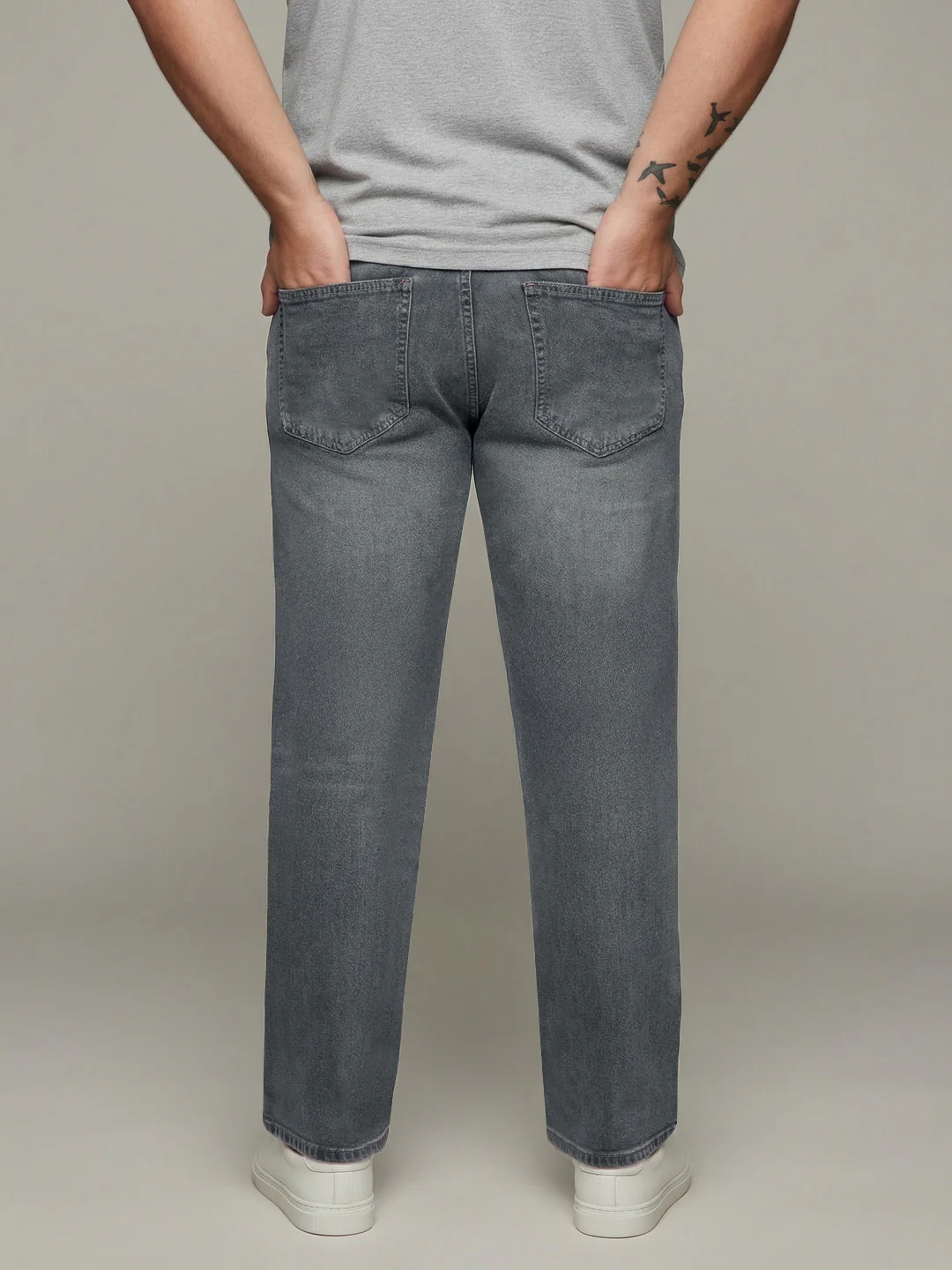 Plus Men's Light Grey Relaxed Fit Washed Denim Jeans Non-Stretchable - Image 3