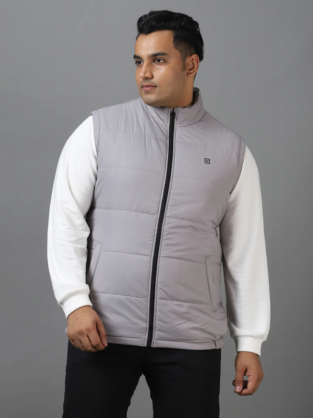 Plus Men's Light Grey Sleeveless Zippered Puffer Jacket - Image 2