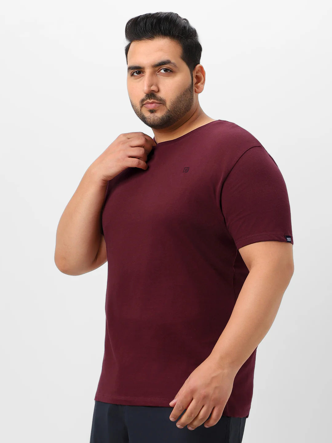 Plus Men's Maroon Solid Regular Fit Round Neck Cotton T-Shirt - Image 3