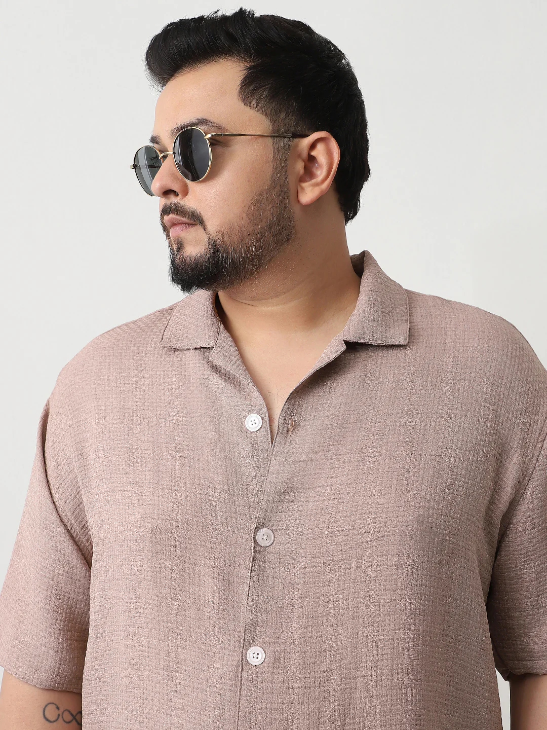 Plus Men's Mocha Mousse Cotton Half Sleeve Oversized Fit Textured Shirt with Cuban Collar - Image 5