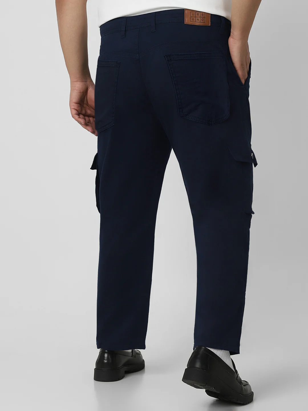 Plus Men's Navy Blue Regular Fit Solid Cargo Chino Pant with 6 Pockets - Image 3