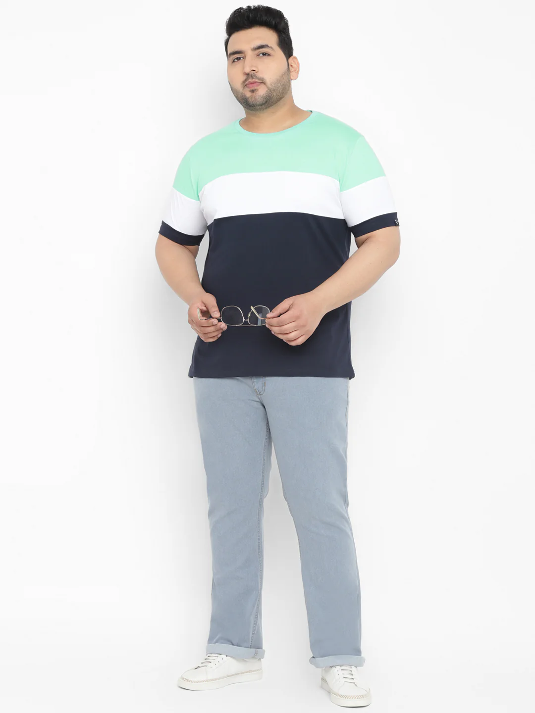 Plus Men's Navy Blue, White Color-Block Regular Fit Half Sleeve Cotton T-Shirt - Image 4
