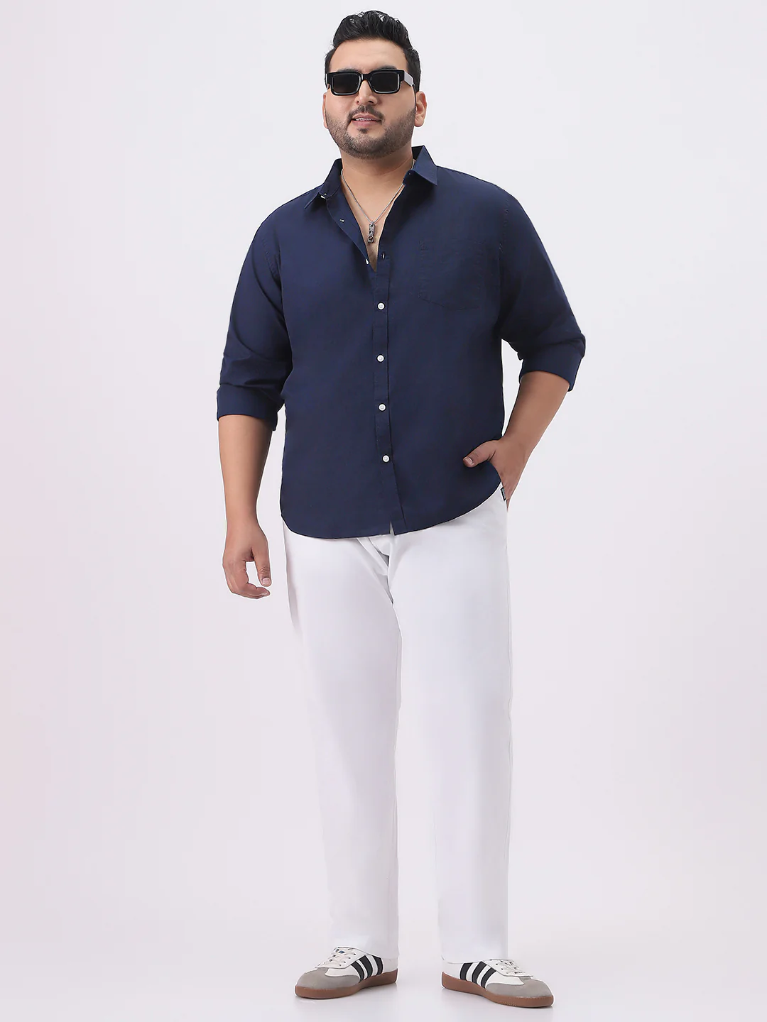 Plus Men's Navy Cotton Full Sleeve Regular Fit Casual Solid Slub Shirt with Spread Collar - Image 4