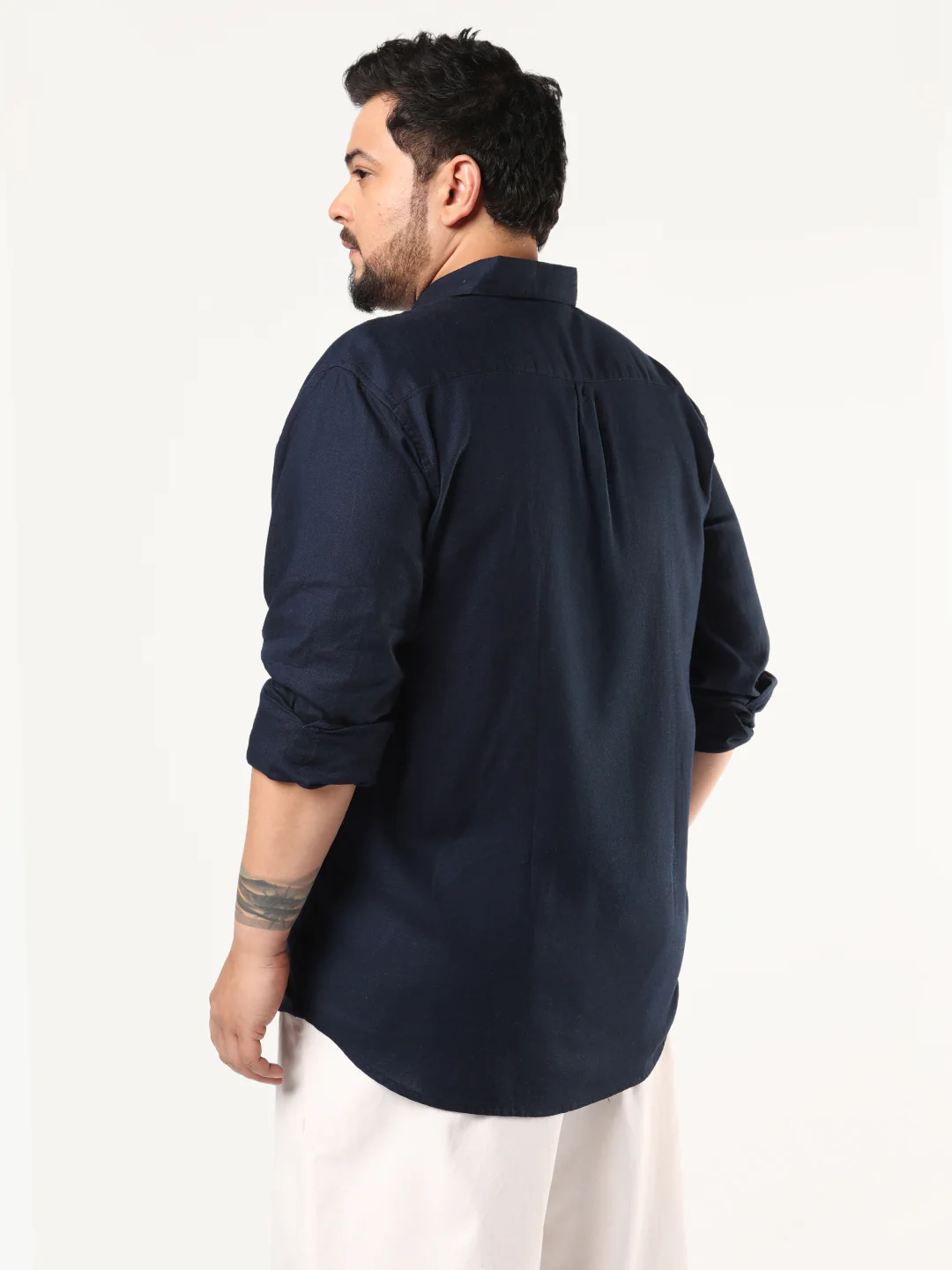 Plus Men's Navy Linen Blend Full Sleeve Relaxed Fit Casual Solid Shirt - Image 3