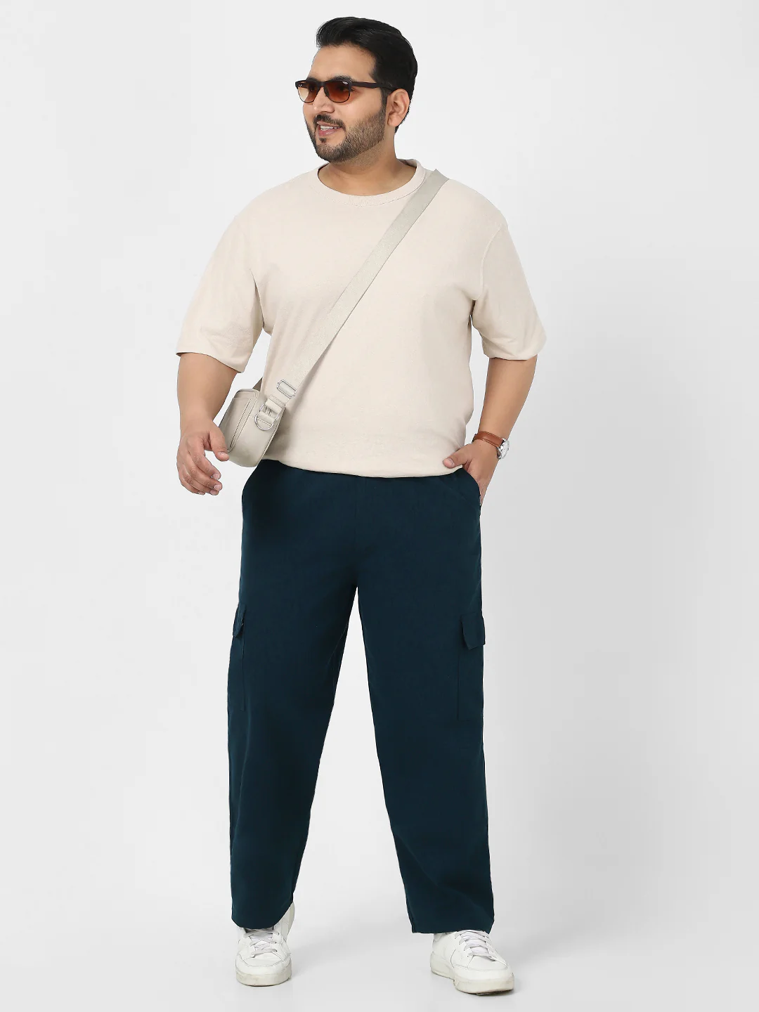 Plus Men's Navy Loose Baggy Fit Solid Cargo Chino Pant with 6 Pockets Non-Stretchable - Image 4