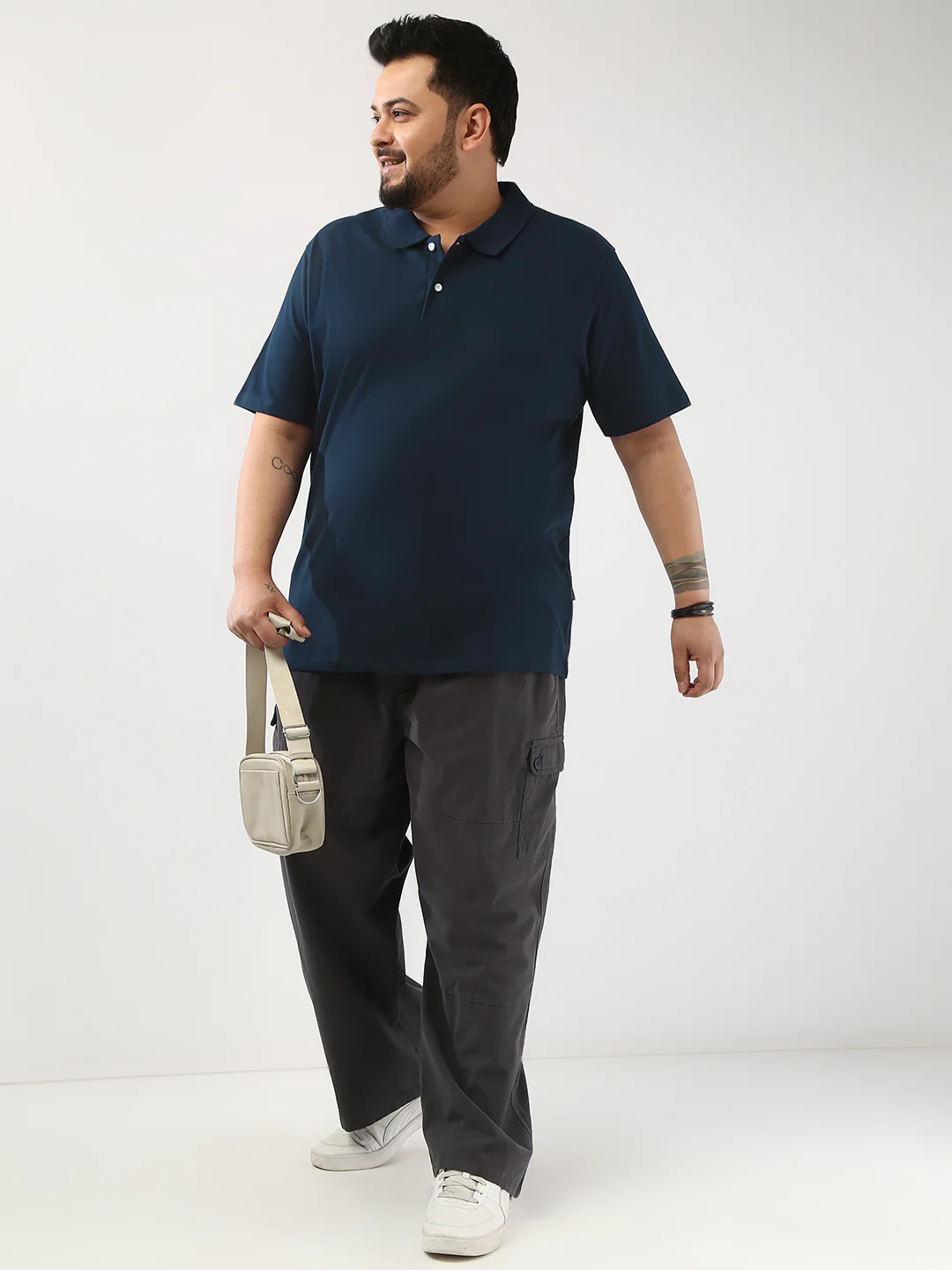Plus Men's Navy Solid Regular Fit Half Sleeve Cotton Polo T-Shirt - Image 4