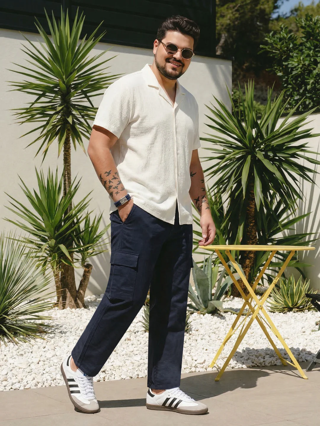 Plus Men's Navy Straight Fit Linen Cargo Pants with 6 Pockets - Image 4