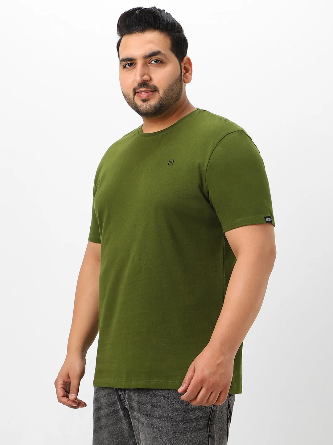 Plus Men's Olive Green Solid Regular Fit Round Neck Cotton T-Shirt - Image 3