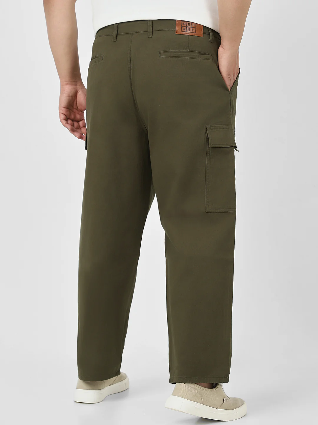 Plus Men's Olive Loose Baggy Fit Solid Cargo Chino Pant with 6 Pockets Non-Stretchable - Image 5