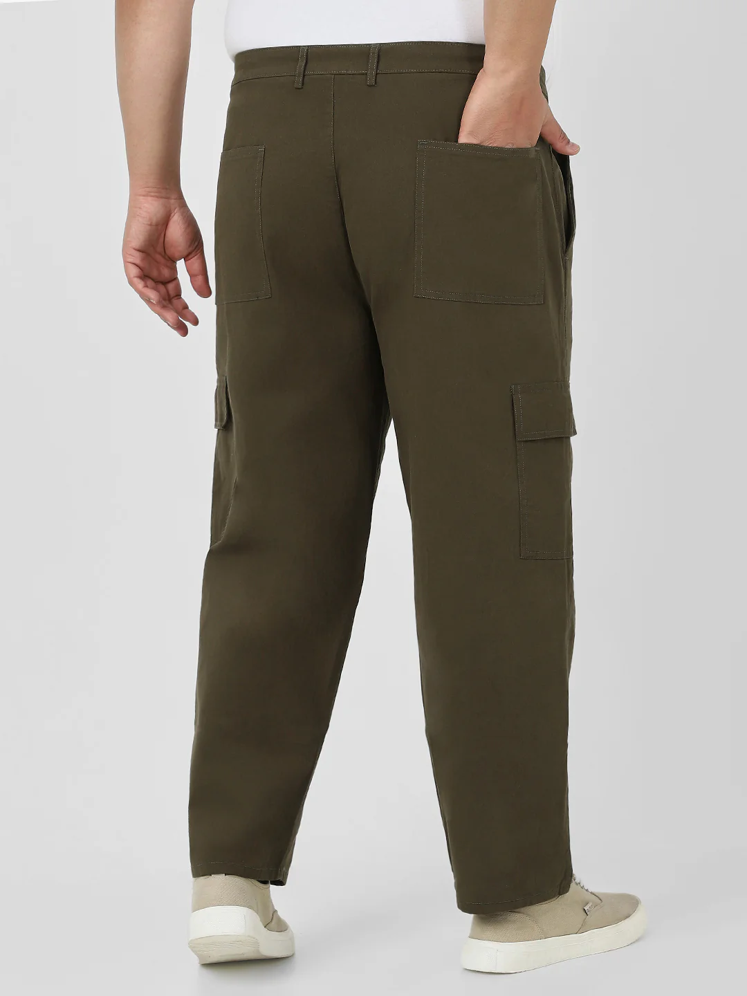 Plus Men's Olive Loose Baggy Fit Solid Cargo Chino Pant with 6 Pockets Non-Stretchable - Image 3
