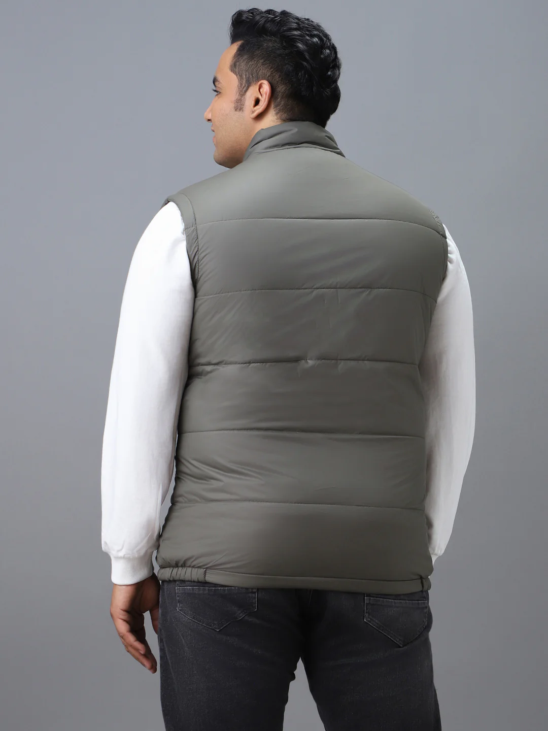 Plus Men's Olive Sleeveless Zippered Puffer Jacket - Image 3