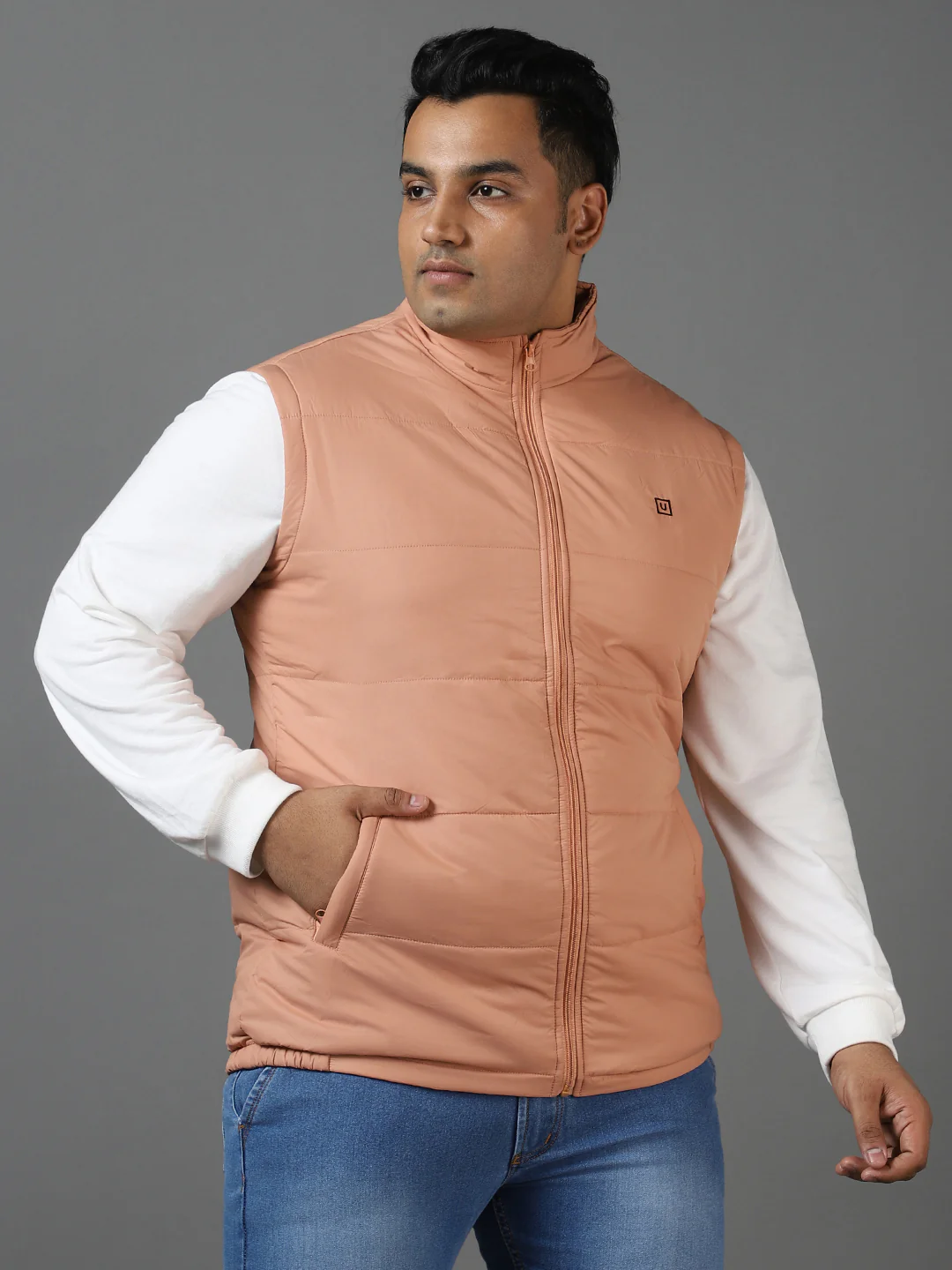 Plus Men's Pink Sleeveless Zippered Puffer Jacket - Image 4
