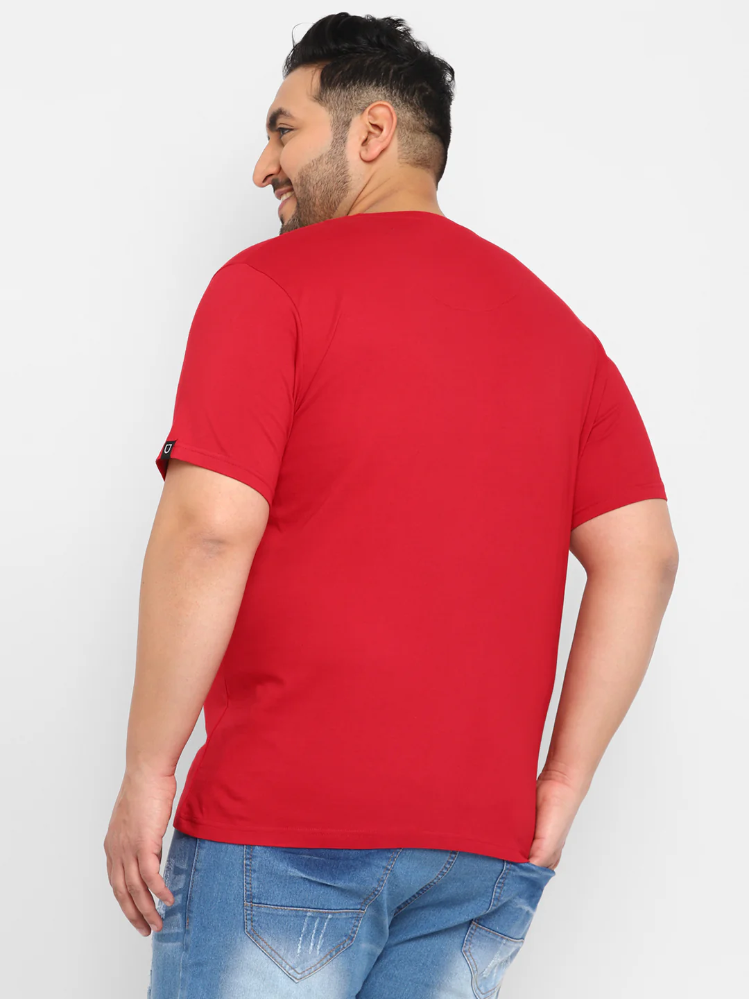 Urbano Plus Men's Red Graphic Printed Half Sleeve Regular Fit Cotton T-Shirt - Image 3