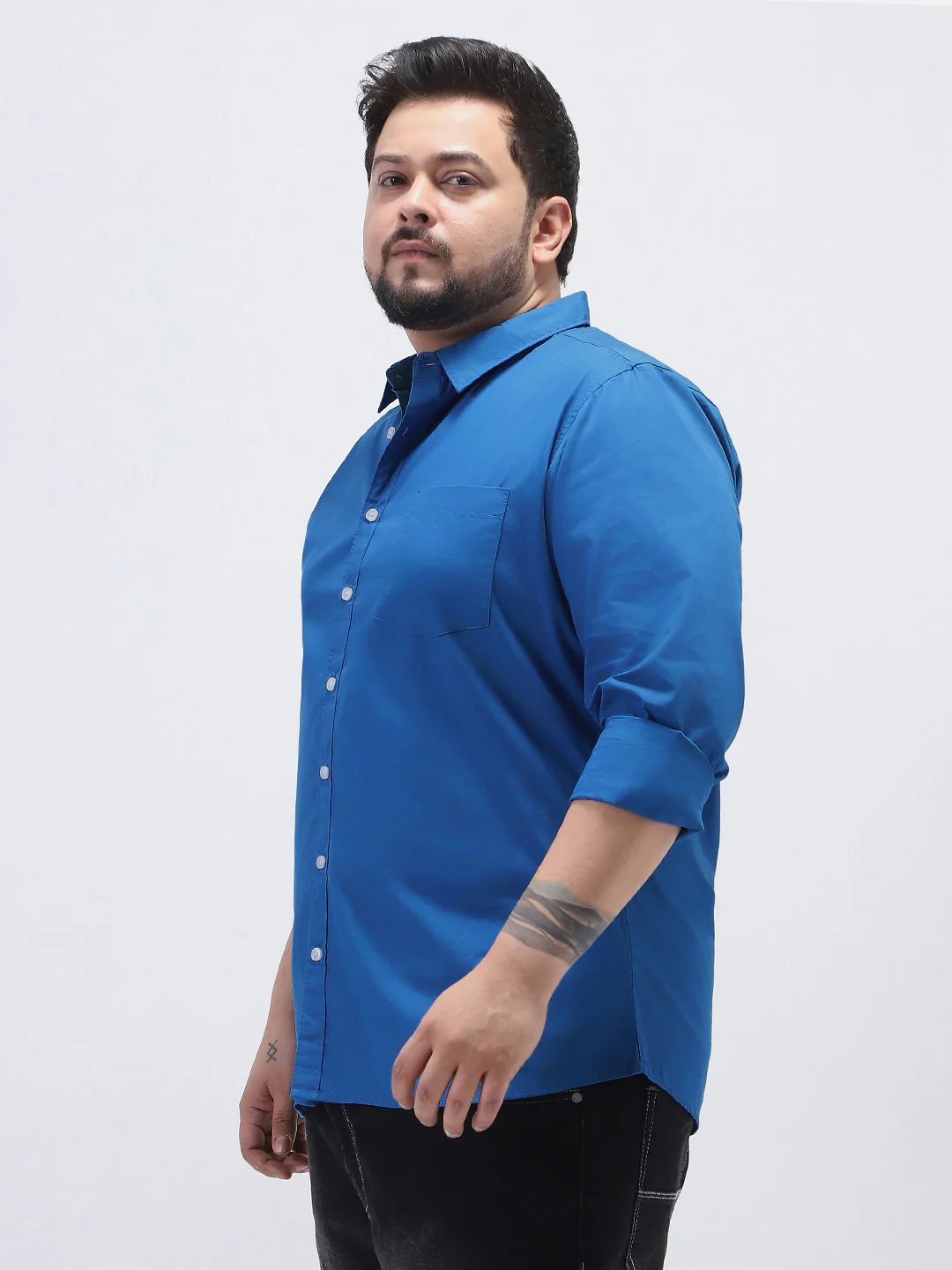 Plus Men's Royal Blue Cotton Full Sleeve Regular Fit Casual Solid Shirt - Image 2