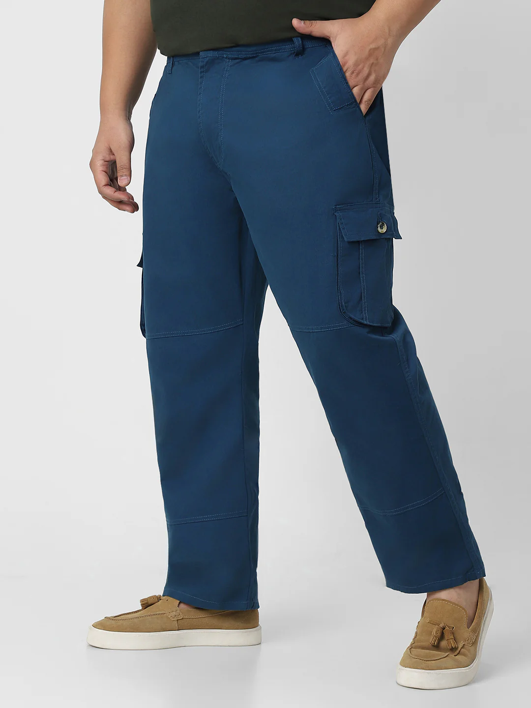 Plus Men's Royal Blue Regular Fit Solid Cargo Chino Pant with 6 Pockets - Image 4