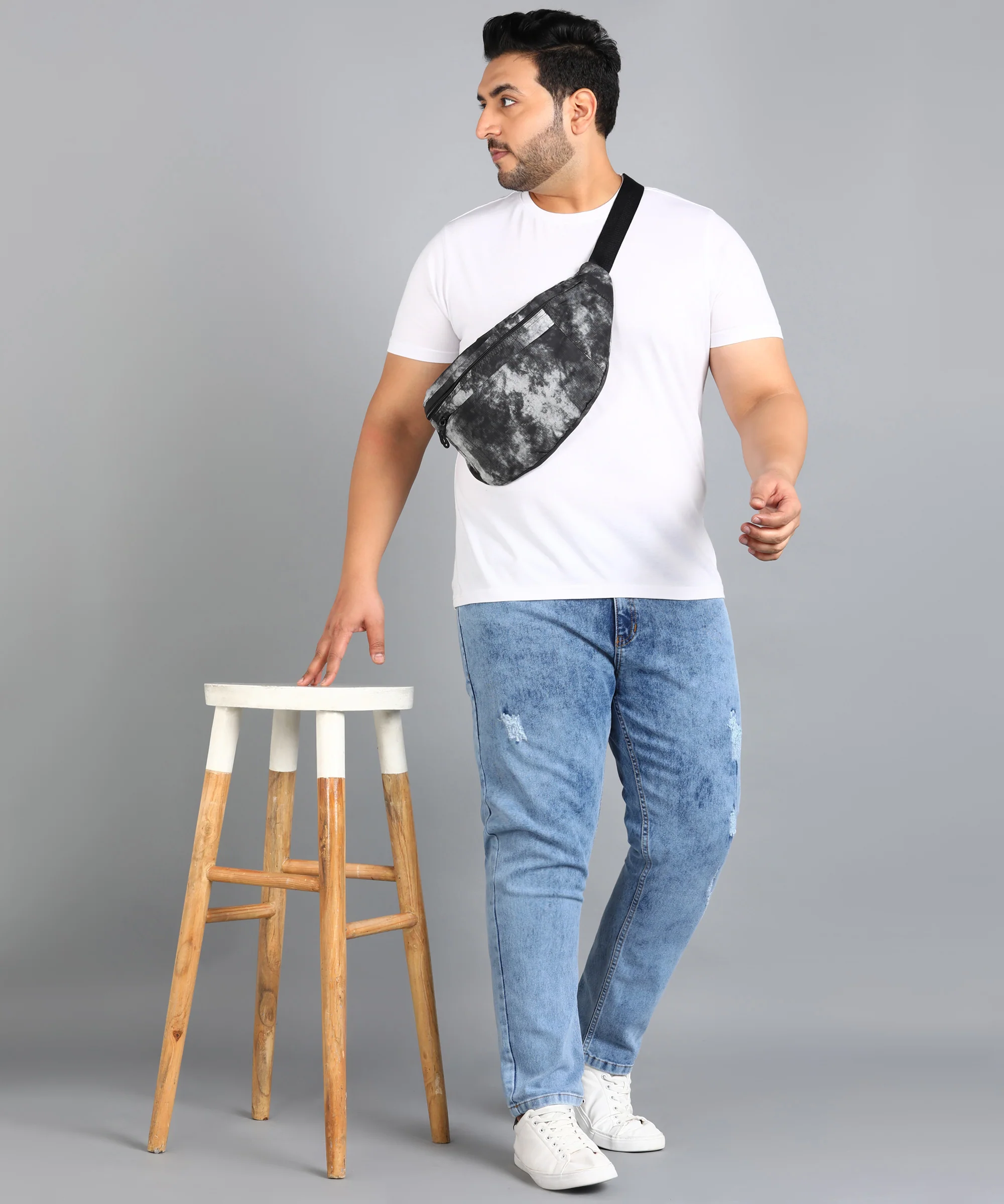 Plus Men's Sky Blue Slim Fit Washed Mild Distressed/Torn Jeans Stretchable - Image 4