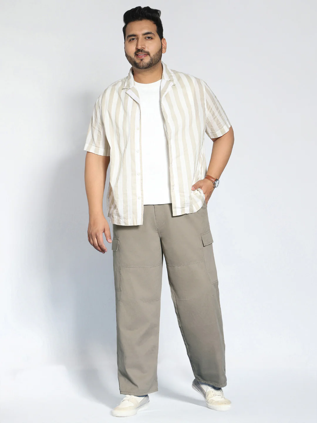 Plus Men's Steel Grey Loose Baggy Fit Solid Cargo Chino Pant with 6 Pockets Non-Stretchable - Image 4