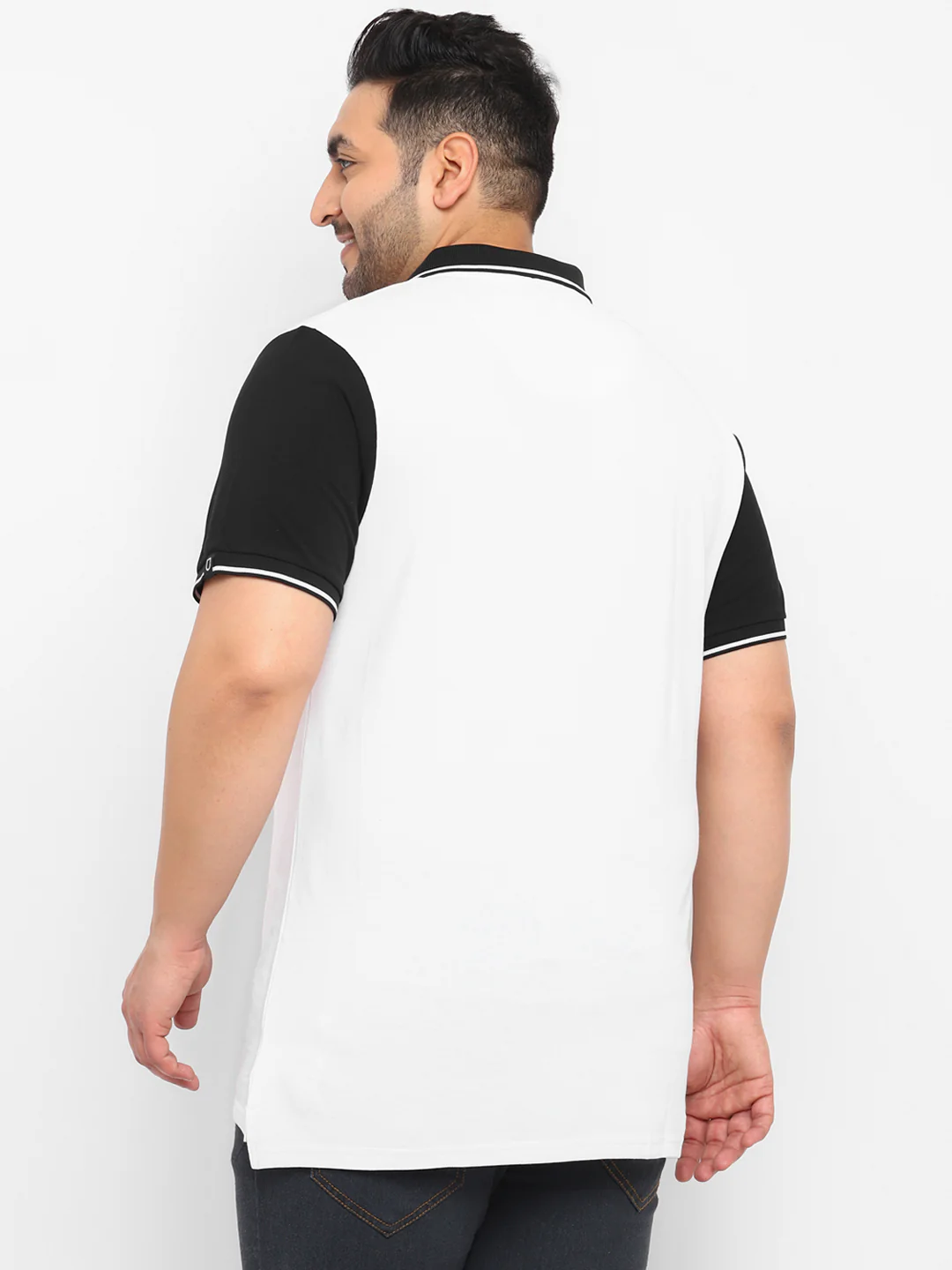 Plus Men's White, Black Colour-Block Regular Fit Half Sleeve Cotton Polo T-Shirt - Image 3