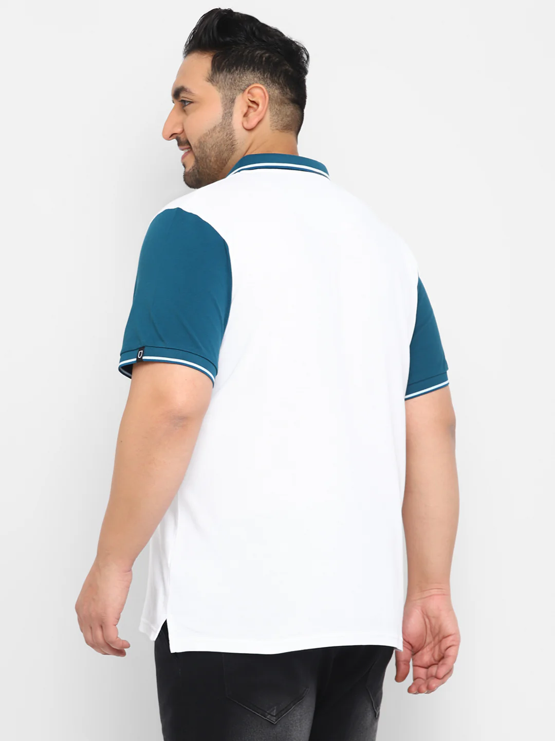 Plus Men's White, Blue Colour-Block Regular Fit Half Sleeve Cotton Polo T-Shirt - Image 3