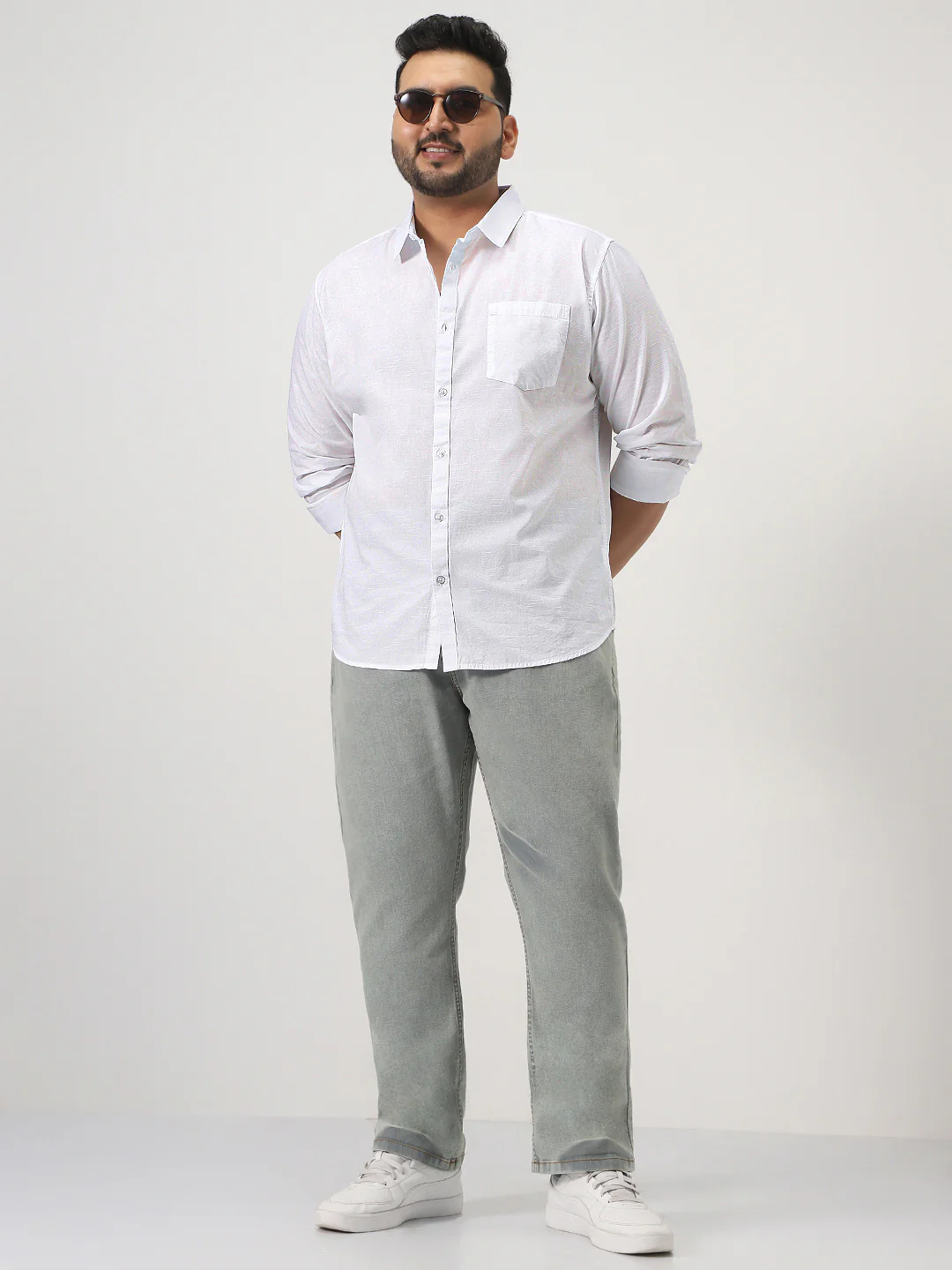 Plus Men's White Cotton Full Sleeve Regular Fit Casual Solid Slub Shirt with Spread Collar - Image 4